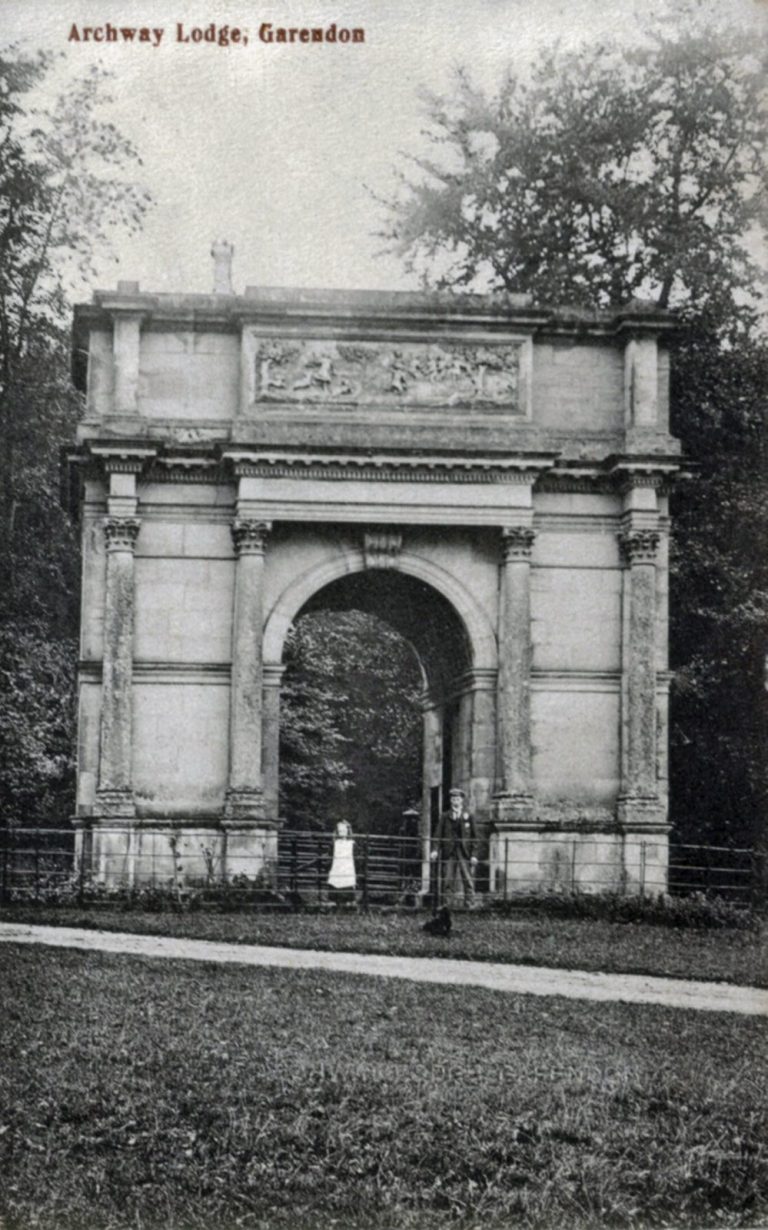 LRGT.1413.E 768x1230